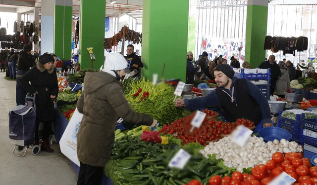 Pazarlarda Ramazan zammı!