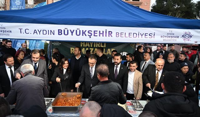 Başkan Çerçioğlu İncirliova'da iftar sofrasında vatandaşlar ile bir araya geldi