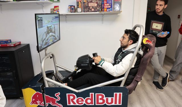 Konak'ta gençliğin kalbi bu merkezde atıyor