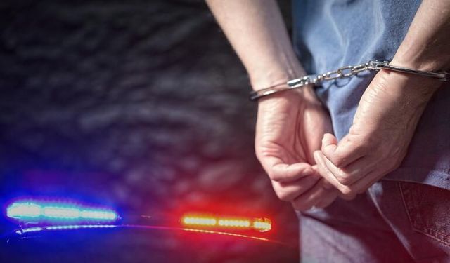 İzmir'de doktoru darbeden şüpheli gözaltında!