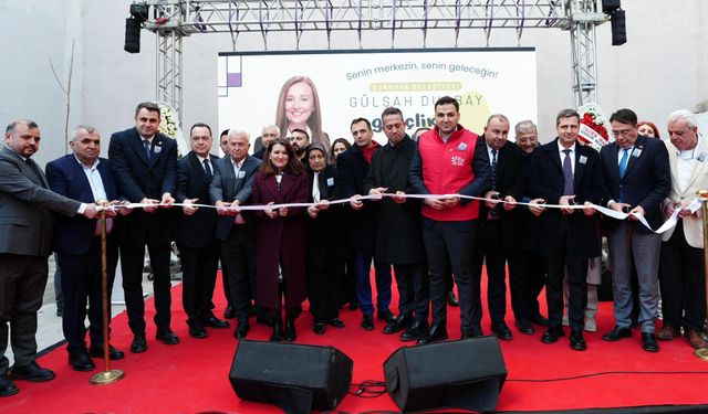 Adı Bornova'da yaşayacak... Gülşah Durbay Gençlik Merkezi açıldı!