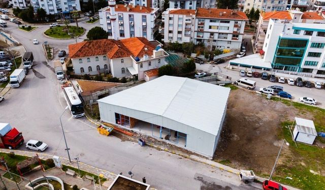 Market in Balçova çok yakında açılıyor