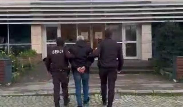 İzmir'de 2 firari enselendi!