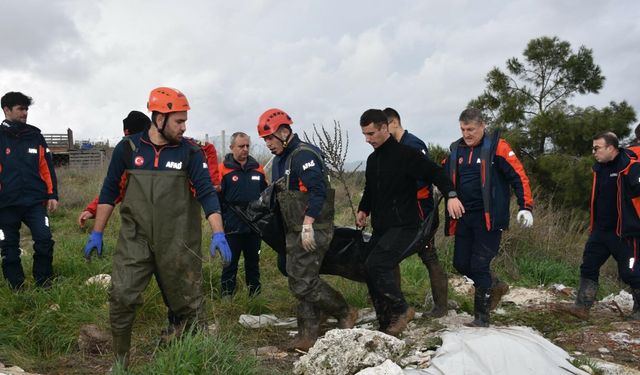 Abla-kardeş hayatını kaybetti... İzmir’deki selde can kaybı 3'e yükseldi!