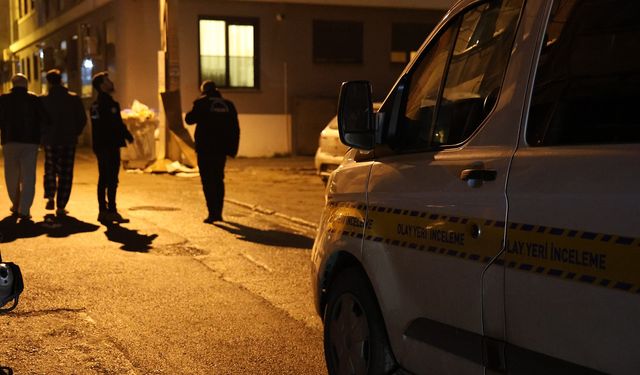 Yol verme kavgası kanlı bitti: 1'i ağır 7 yaralı!