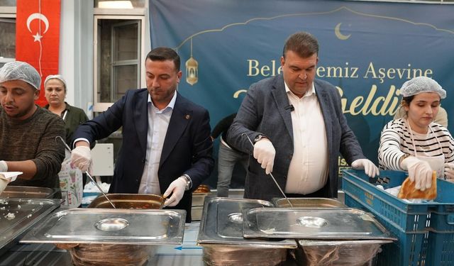 Seferihisar’da Ramazan dayanışması ilk iftarla başladı
