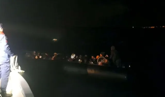 Muğla açıklarında 25 düzensiz göçmen yakalandı