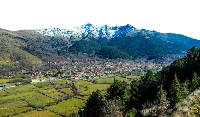 İzmir’in çatısında maden ihalesine muhtarlardan tepki: Bizim altınımız yerin üstünde!