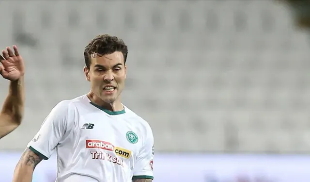 Galatasaray maçı öncesi kadro dışı bırakıldı, kaptanlığı alındı