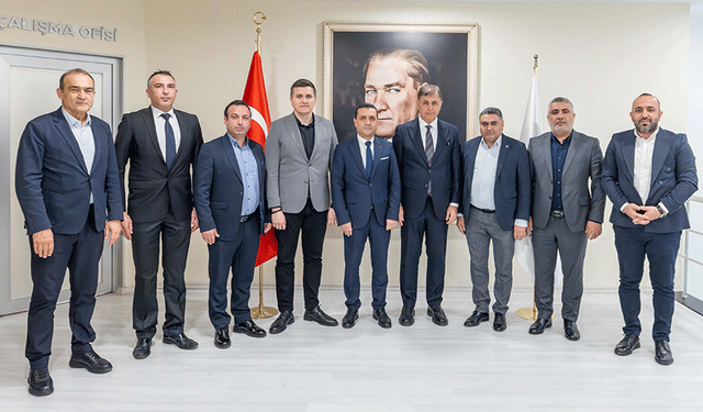 Mobilyacılardan Tugay'a ziyaret... Yeni site talebi!