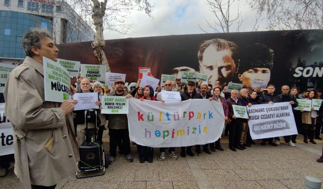 Büyükşehir Meclisi önünde 'Basmane Çukuru' protestosu: Kötü niyet protokolü!