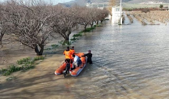 Menemen Ovası’nda botlarla ulaşım!