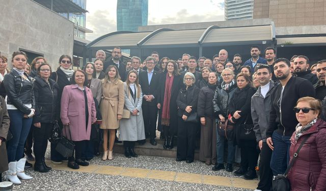 İzmir Adliyesi’nde “19 Mart” duruşması: Gençler için tahliye çağrısı!