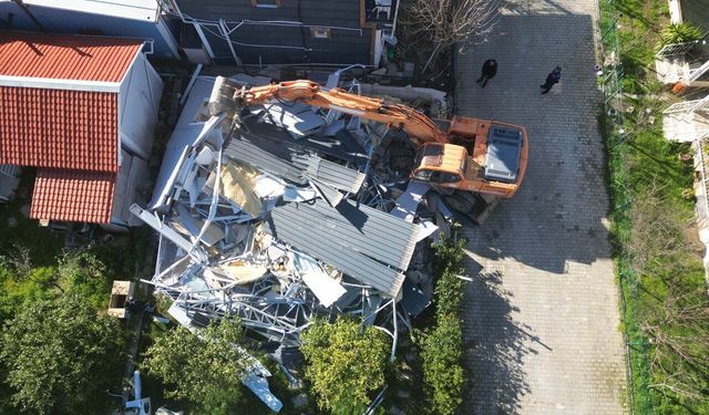 Seferihisar’da kaçak yapılara geçit yok!