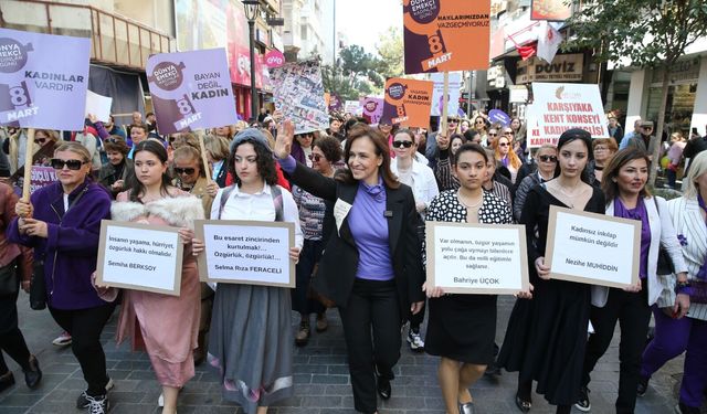 Karşıyaka’da dolu dolu 8 Mart!