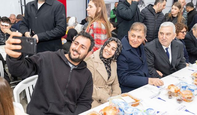 Bergama’nın iftar sofrası doktor başkanları buluşturdu