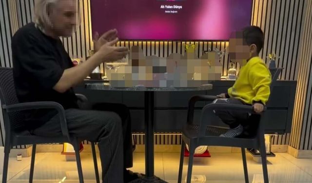 3 yaşındaki çocuğunu alkol masasına oturtan baba adli kontrolle serbest!