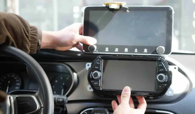 Araç içi ekranda iki kurala dikkat!
