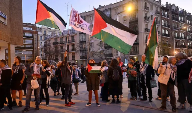 Real Madrid taraftarından İsrail protestosu
