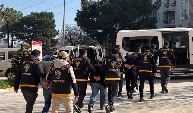 Manisa'da fabrika hırsızları tutuklandı!