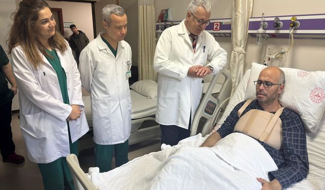 20 doktorun 11 saatlik müdahalesiyle iyileşti!