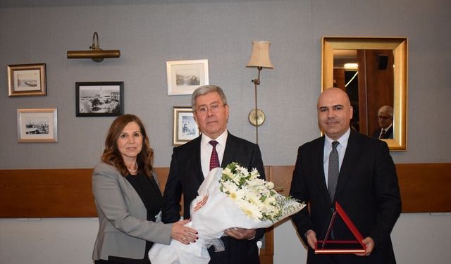 İzmir Bölge Adliye Mahkemesi Başkanı Arapoğlu emekli oldu