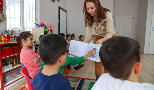 Buca’da “Okuyan Bir Gelecek” projesi tüm hızıyla sürüyor