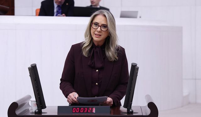 AK Partili Çankırı’dan Başkan Tugay’a tepki: Şirazen koptu, kayboldu!