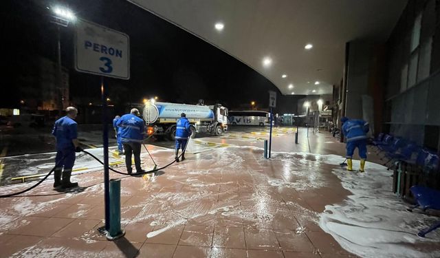 Aydın’da bayram öncesi otobüs terminallerinde temizlik çalışması