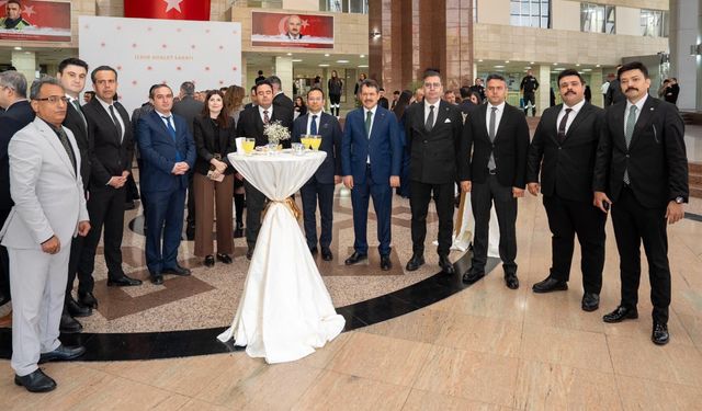 İzmir Adliyesi’nde bayramlaşma programı