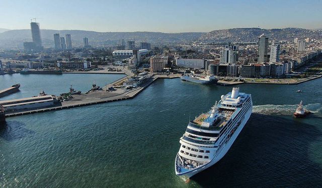 Alsancak’a gökdelen otel yolda!