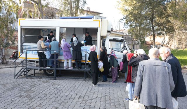 Konak’ta Ramazan bereketi başladı!