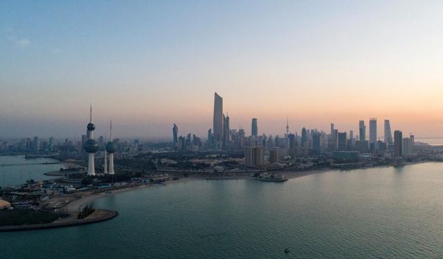 Kuveyt Uluslararası Havalimanı'na İHA saldırısı