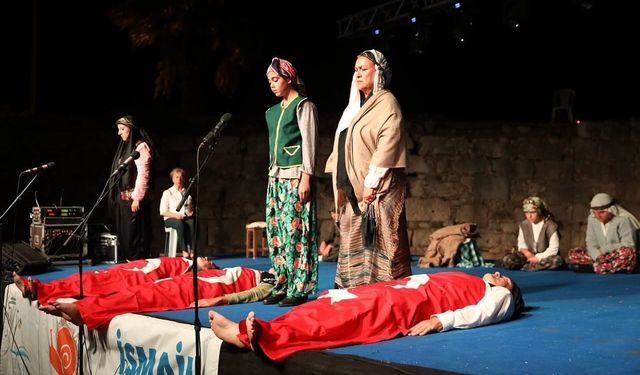 Seferihisar'da Dünya Tiyatro Günü coşkusu!