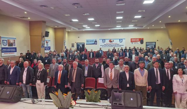 İzmirli minibüsçüler yeni başkanını seçti!