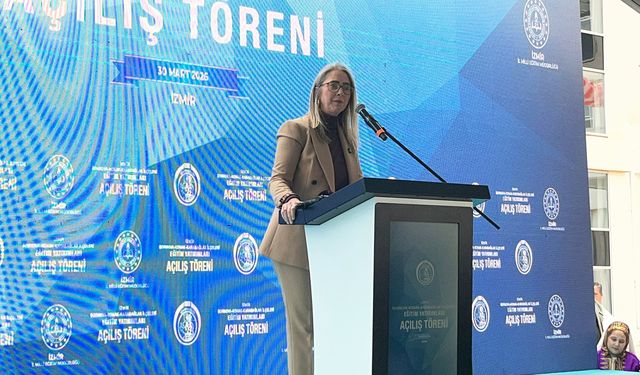 AK Partili Çankırı törende konuştu: Okullar pırıl pırıl, İzmir'in denizi fosseptik!