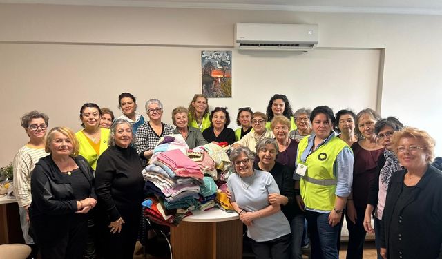 Karşıyaka’nın çınarlarından yürekleri ısıtan dayanışma!