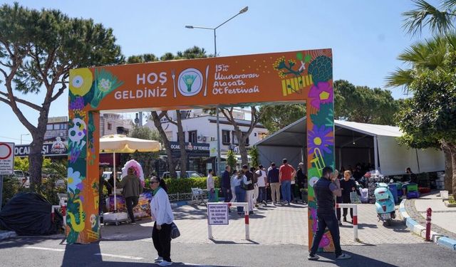 Alaçatı Ot Festivali beşinci gününde dopdolu: Gastronomi ve doğa buluştu