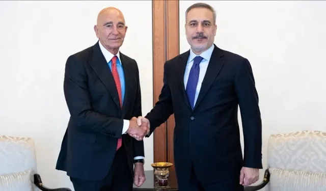 Fidan, ABD Büyükelçisi Barrack ile görüştü