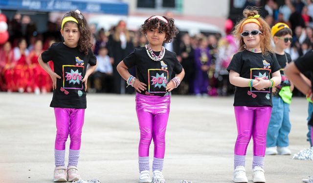 Aliağa’da 23 Nisan coşkuyla kutlandı