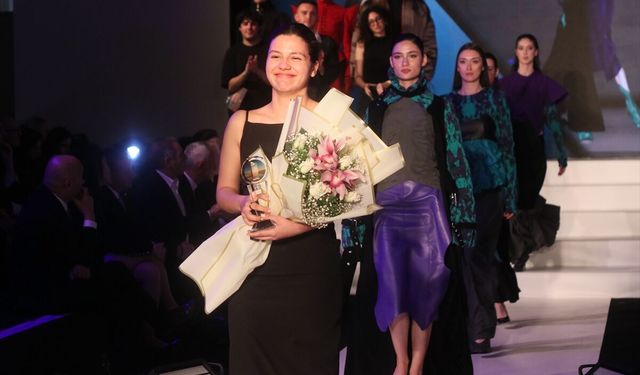 Genç tasarımcılar sahnede: Moda Tasarım Yarışması'nı kazananlar belli oldu