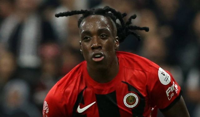 Beşiktaş'tan orta sahaya sürpriz isim!