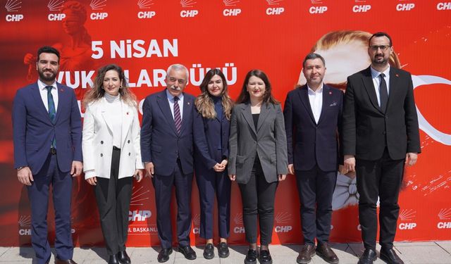 CHP İzmir’den Avukatlar Günü buluşması