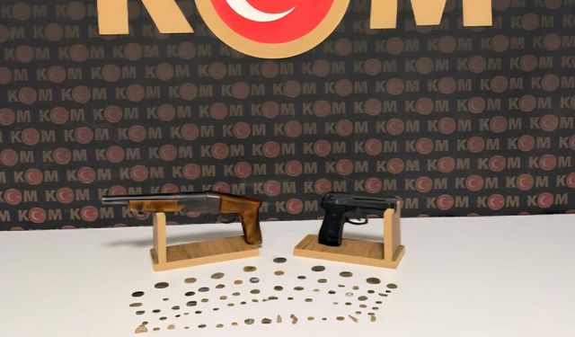 Polisin operasyonunda 74 sikke ele geçirildi