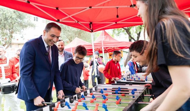 Balçova’da 23 Nisan coşkusu zirveye ulaştı!