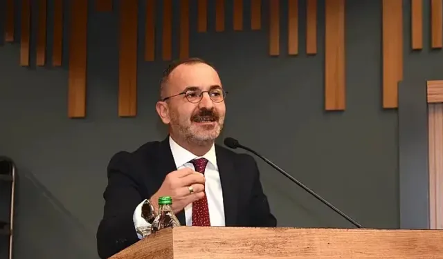 AK Partili Hızal’dan Tugay’a tepki: Yapay zekaya değil kanuna bak!