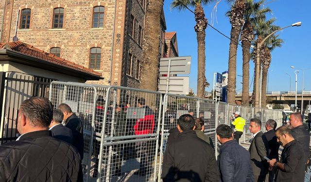 CHP'li vekillerden 'tahliye' tepkisi!