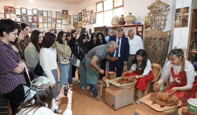 Menemen’de kültürel miras dersi