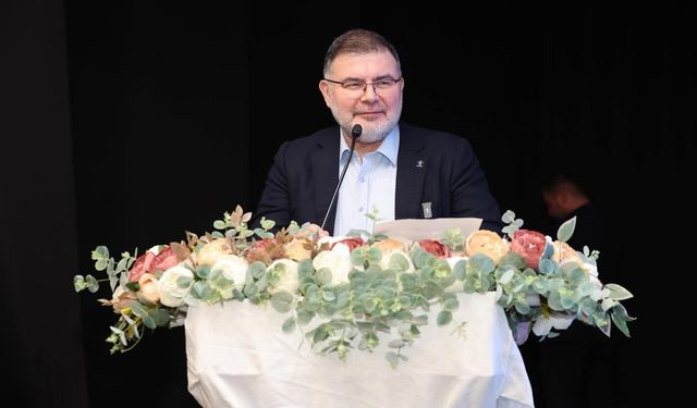 İzmir siyasetinde 'tip' tartışması, Tugay'a tepki: "Bu dil İzmir'e yakışmıyor"