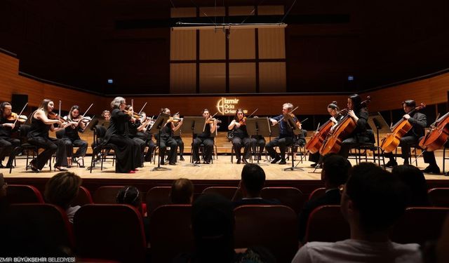 İzmir Oda Orkestrası’ndan unutulmaz gece